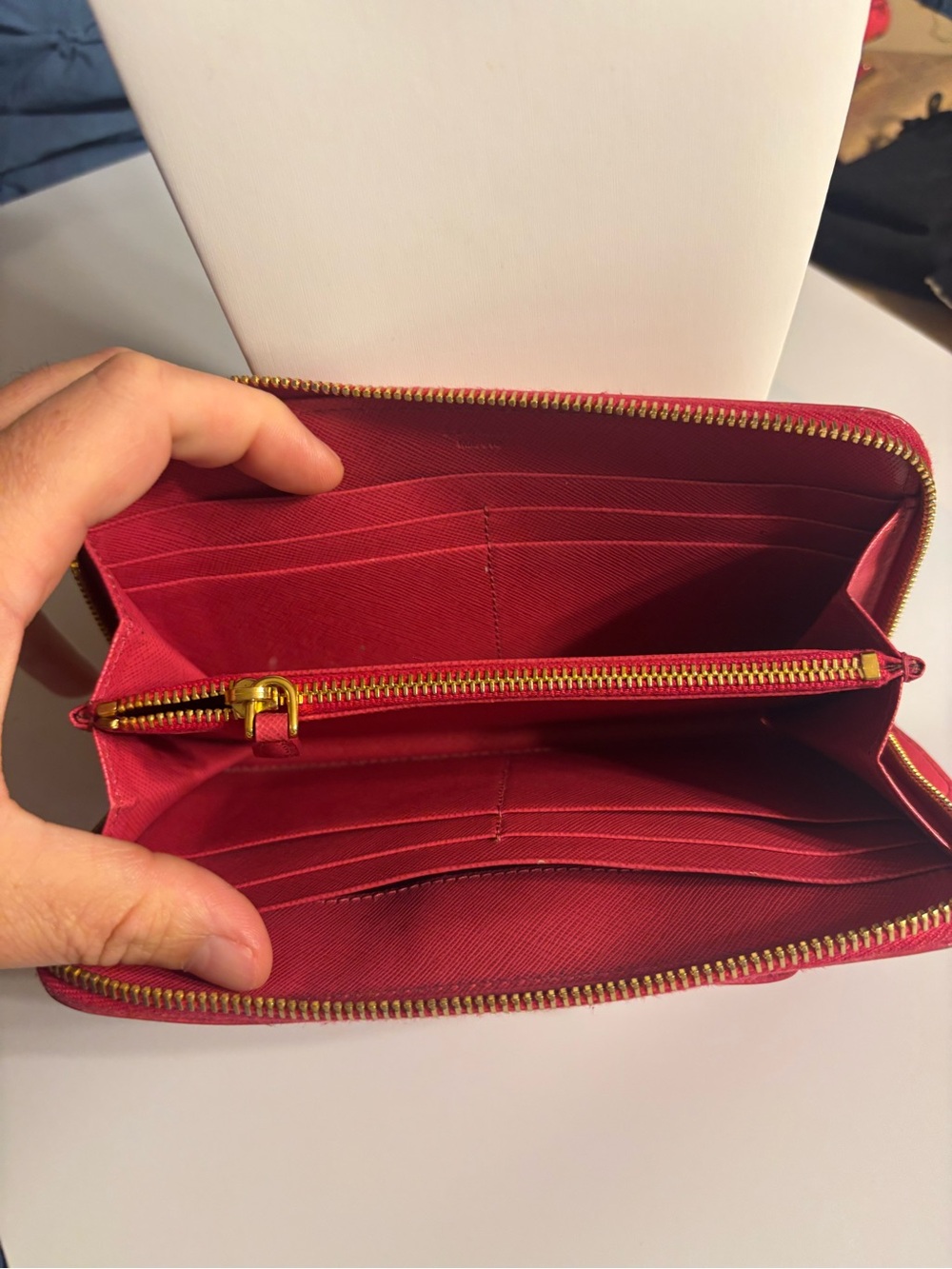 Prada pink Saffiano Zip-Around Wallet Bow Detail minor call out price reflects - Picture 5 of 12